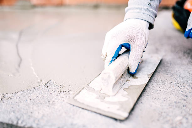 Best Local Concrete Companies  in Alderwood Manor, WA